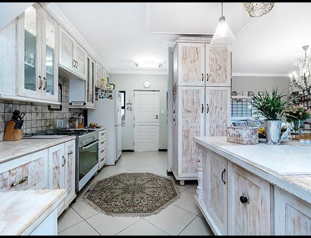 4 BEDROOM HOUSE FOR SALE IN HOMES HAVEN